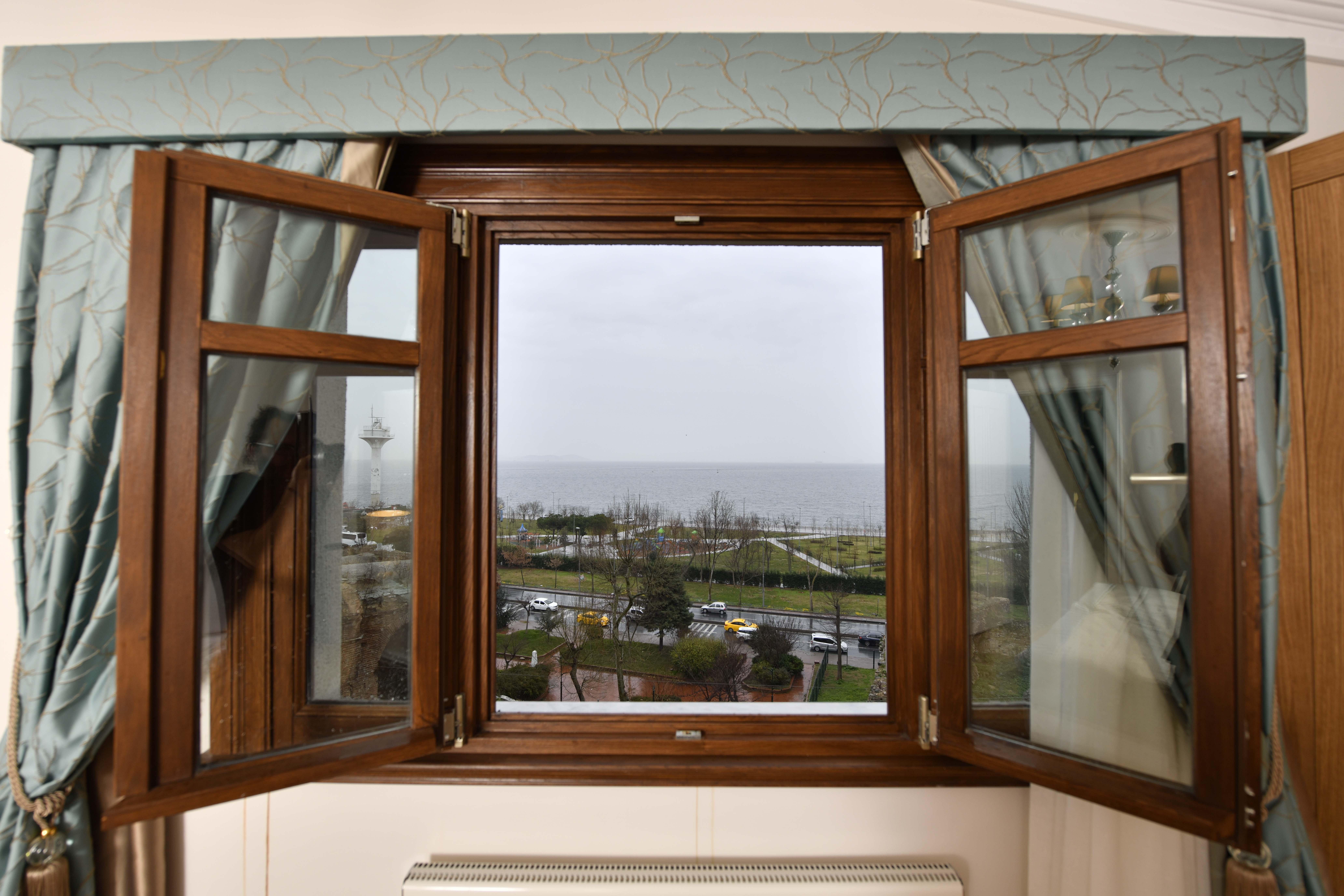 Glk Premier Sea Mansion Suites & Spa - Special Class Истанбул Екстериор снимка