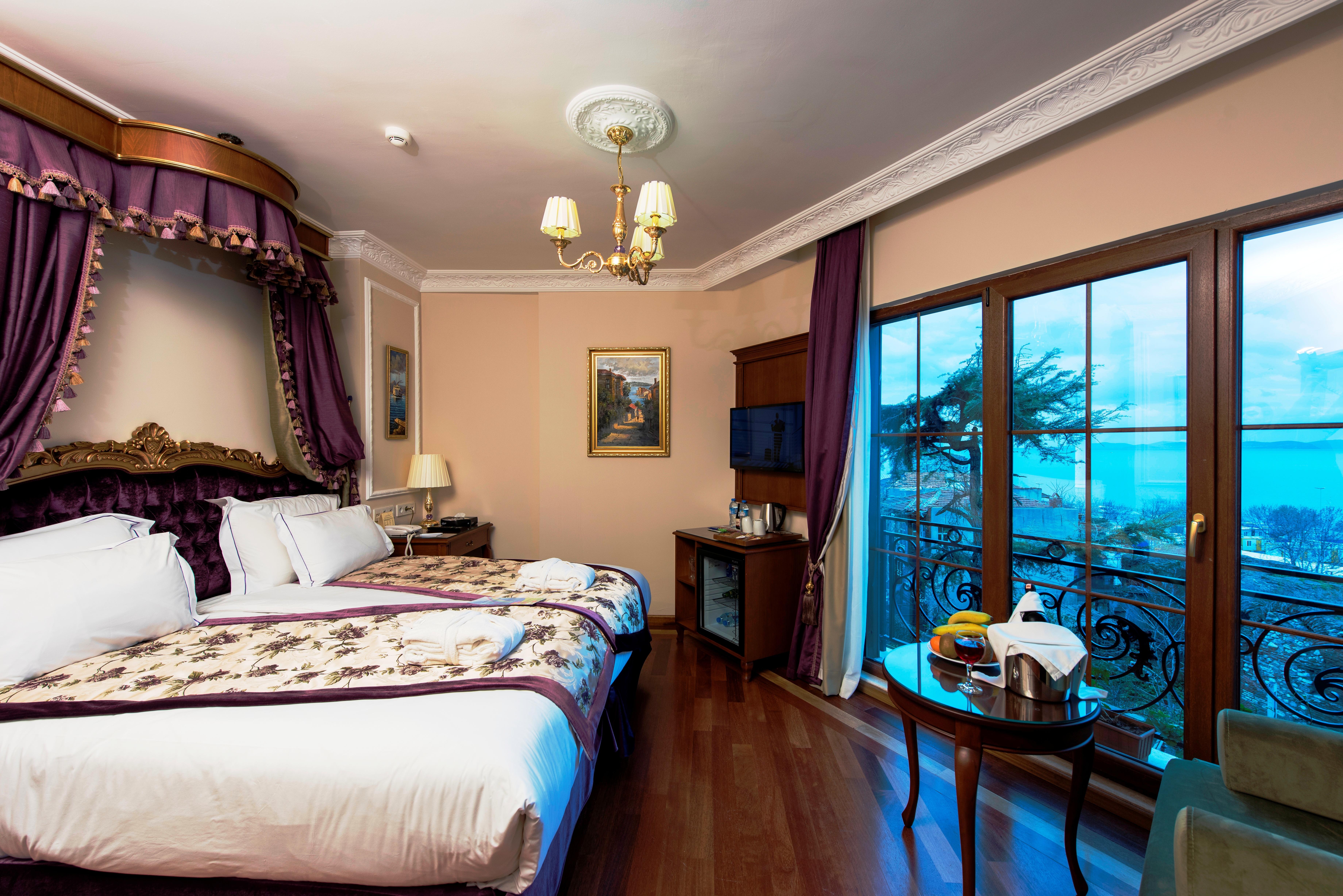 Glk Premier Sea Mansion Suites & Spa - Special Class Истанбул Екстериор снимка