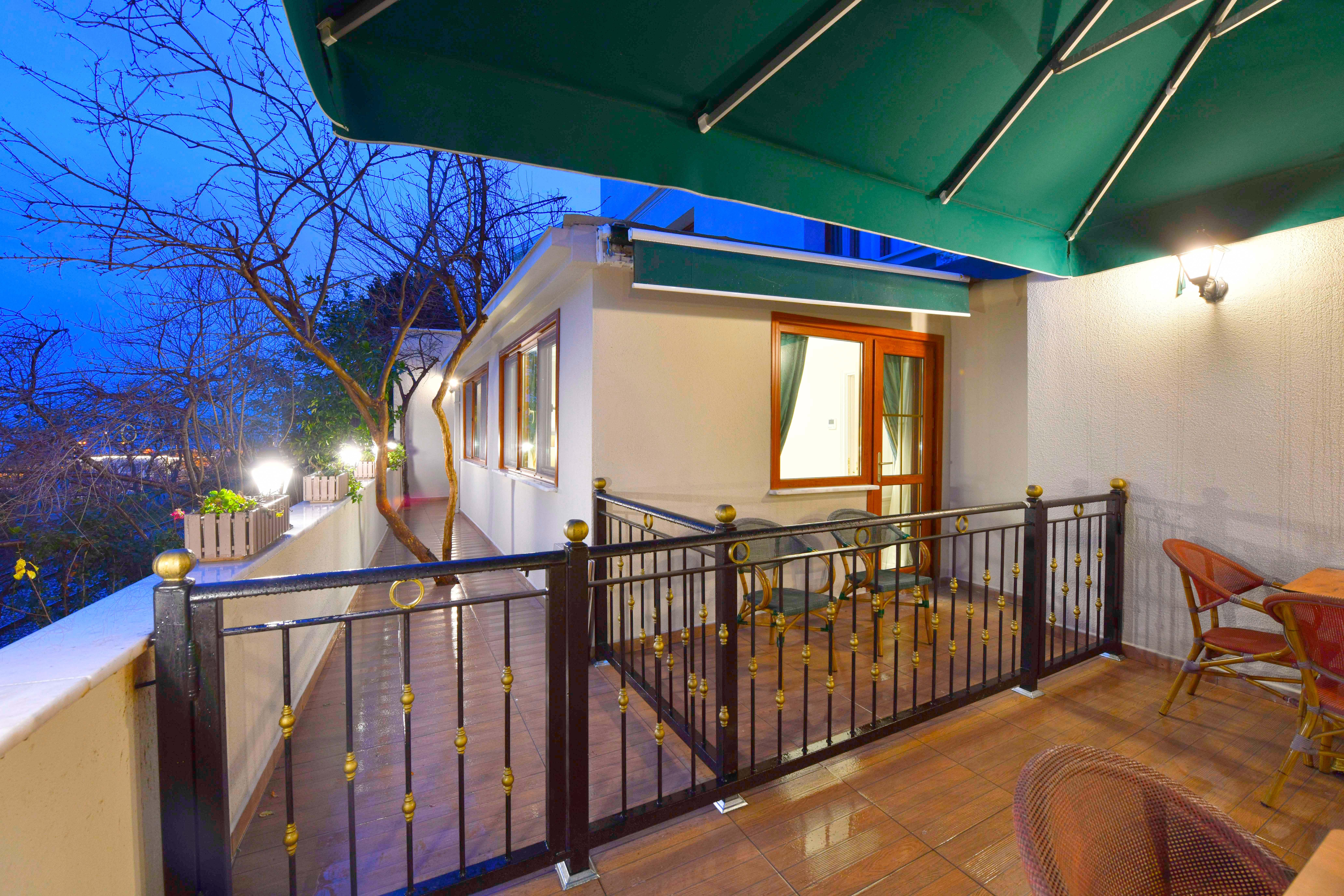 Glk Premier Sea Mansion Suites & Spa - Special Class Истанбул Екстериор снимка